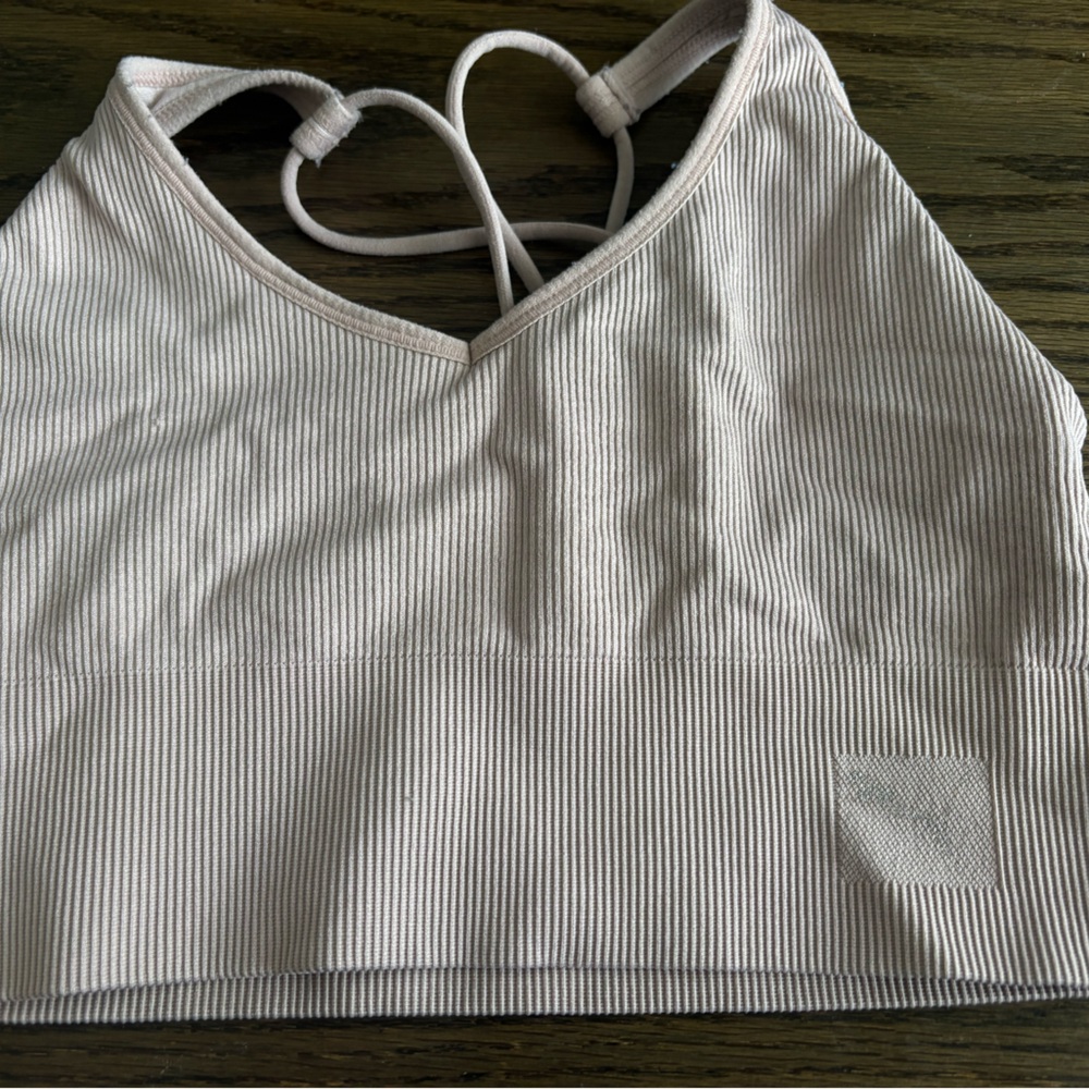 Puma Ribbed Strappy Sports Bra
